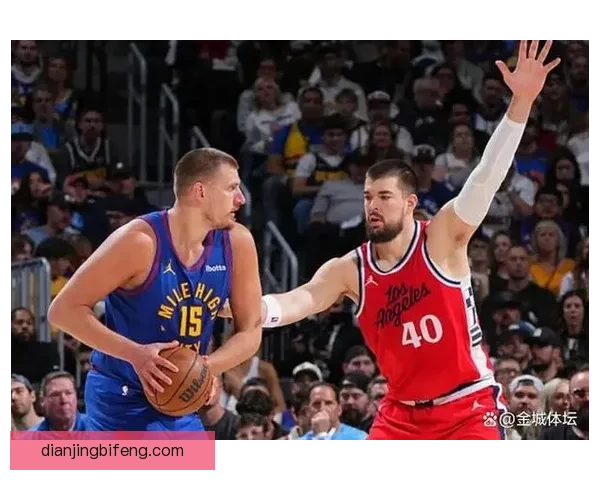 印第安纳步行者惨败费城76人全场比分分析与比赛回顾