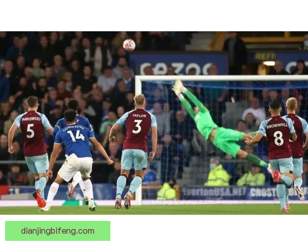 比尼亚德尔马埃弗顿客场逆袭奥希金斯迎来惊险胜利